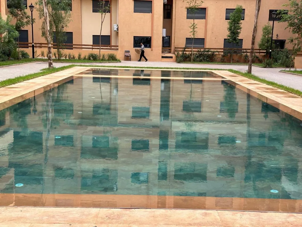 Appartement Moderne Piscine, Wifi Fibre, Parking Marraquexe Apartamento